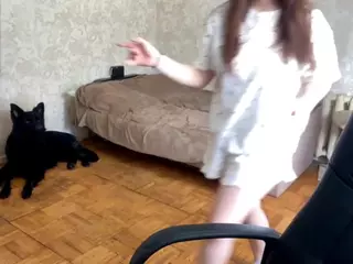 MildredGawne's Live Sex Cam Show