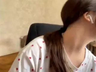 MildredGawne's Live Sex Cam Show
