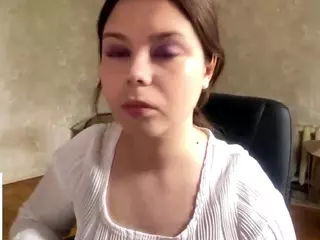 MildredGawne's Live Sex Cam Show