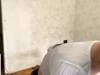 MildredGawne's Live Sex Cam Show