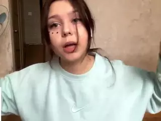 MildredGawne's Live Sex Cam Show