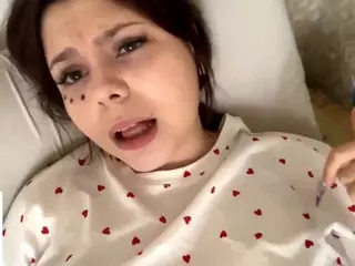 MildredGawne's Live Sex Cam Show