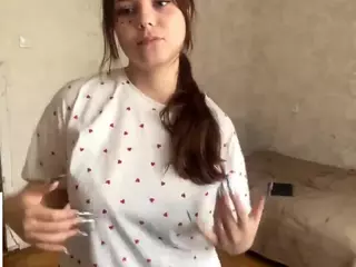 MildredGawne's Live Sex Cam Show