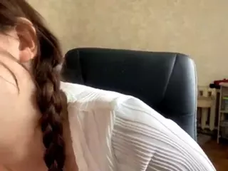 MildredGawne's Live Sex Cam Show