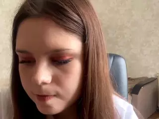 MildredGawne's Live Sex Cam Show