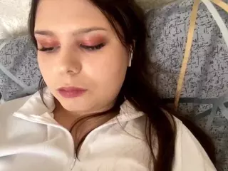 MildredGawne's Live Sex Cam Show