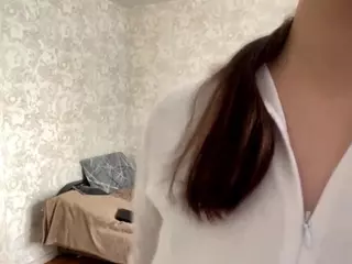 MildredGawne's Live Sex Cam Show