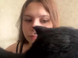 MildredGawne's Live Sex Cam Show