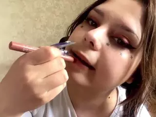 MildredGawne's Live Sex Cam Show