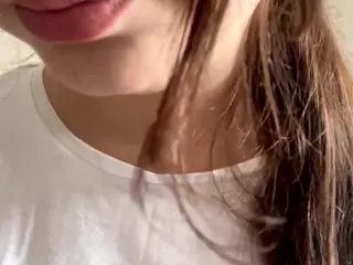 MildredGawne's Live Sex Cam Show