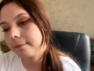 MildredGawne's Live Sex Cam Show