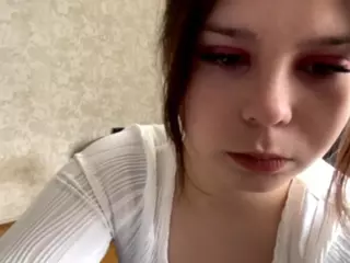 MildredGawne's Live Sex Cam Show