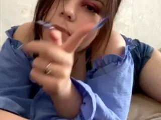 MildredGawne's Live Sex Cam Show