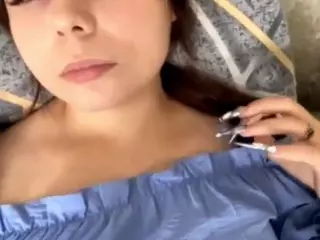 MildredGawne's Live Sex Cam Show