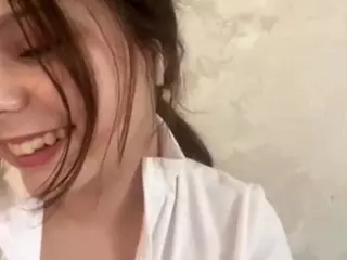 MildredGawne's Live Sex Cam Show