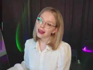 TateBevis's Live Sex Cam Show