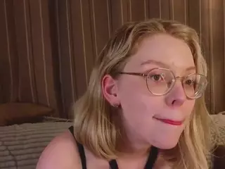 TateBevis's Live Sex Cam Show