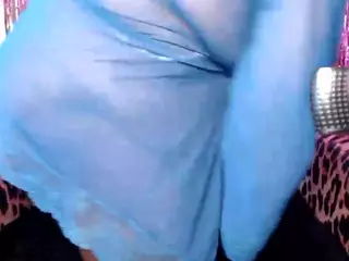 bigfineselena's Live Sex Cam Show