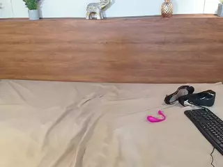 Kitty Moon's Live Sex Cam Show