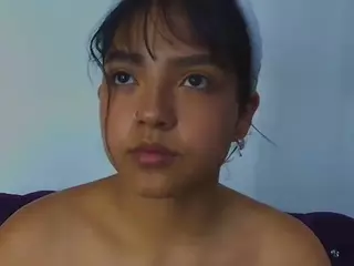 SerenaRoseRx's Live Sex Cam Show