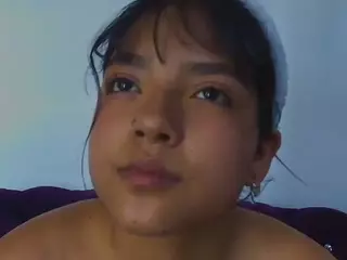 SerenaRoseRx's Live Sex Cam Show