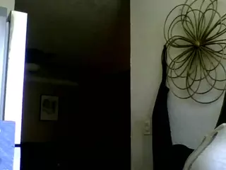 tsunamit3a's Live Sex Cam Show