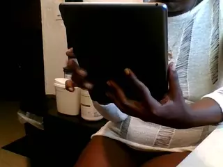 tsunamit3a's Live Sex Cam Show