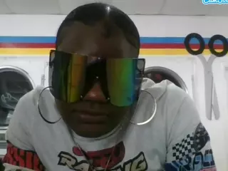 tsunamit3a's Live Sex Cam Show