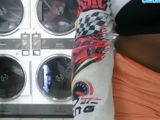 tsunamit3a's Live Sex Cam Show