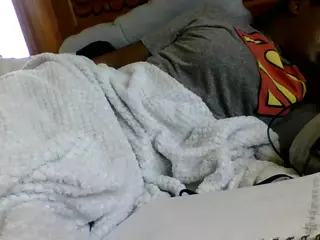 tsunamit3a's Live Sex Cam Show
