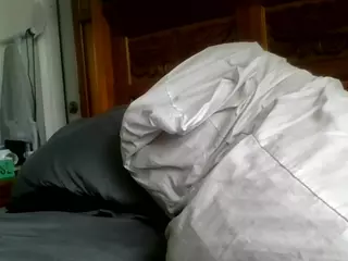tsunamit3a's Live Sex Cam Show