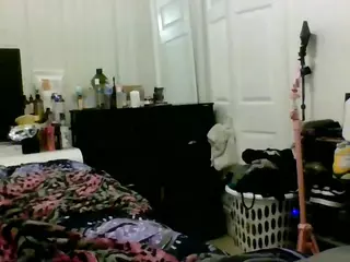 tsunamit3a's Live Sex Cam Show