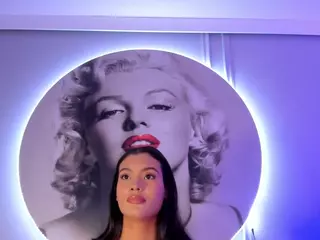 zoe-rivera's Live Sex Cam Show