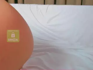 ayablush's Live Sex Cam Show
