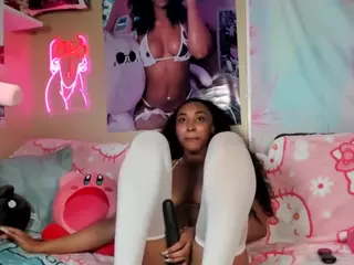 KhloeSweets's Live Sex Cam Show