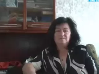 krisshurdlove's Live Sex Cam Show
