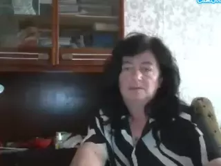 krisshurdlove's Live Sex Cam Show