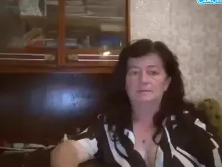 krisshurdlove's Live Sex Cam Show