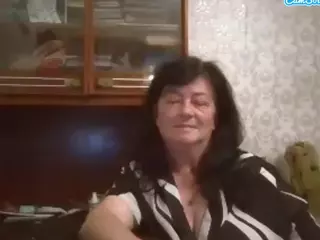 krisshurdlove's Live Sex Cam Show