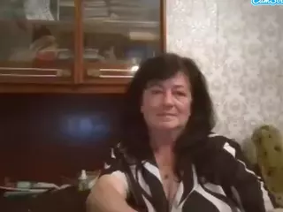 krisshurdlove's Live Sex Cam Show