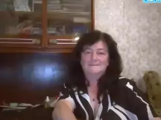 krisshurdlove's Live Sex Cam Show