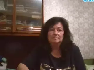 krisshurdlove's Live Sex Cam Show