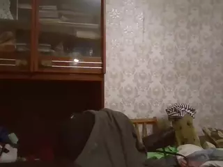 krisshurdlove's Live Sex Cam Show