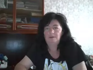 krisshurdlove's Live Sex Cam Show