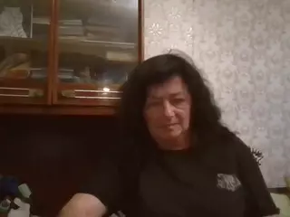 krisshurdlove's Live Sex Cam Show