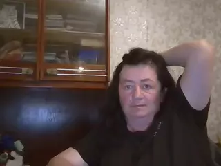 krisshurdlove's Live Sex Cam Show