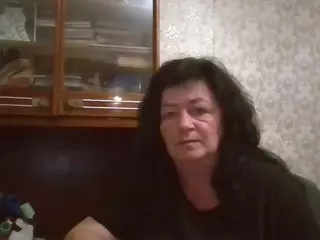 krisshurdlove's Live Sex Cam Show