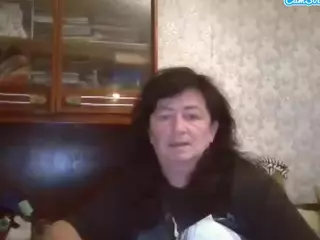 krisshurdlove's Live Sex Cam Show