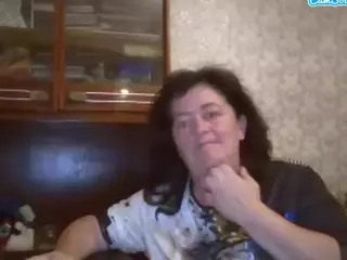 krisshurdlove's Live Sex Cam Show