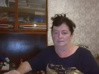 krisshurdlove's Live Sex Cam Show